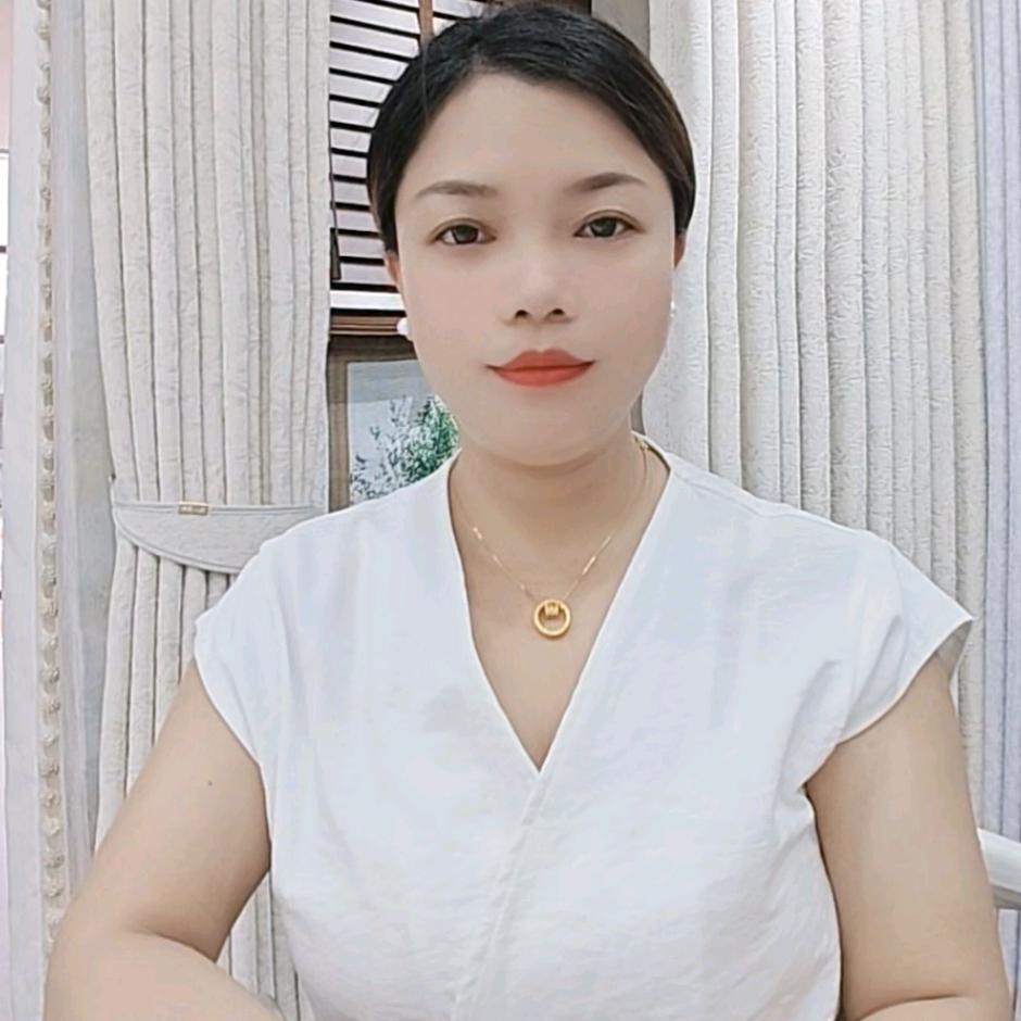 霍邱窗帘墙布徐姐