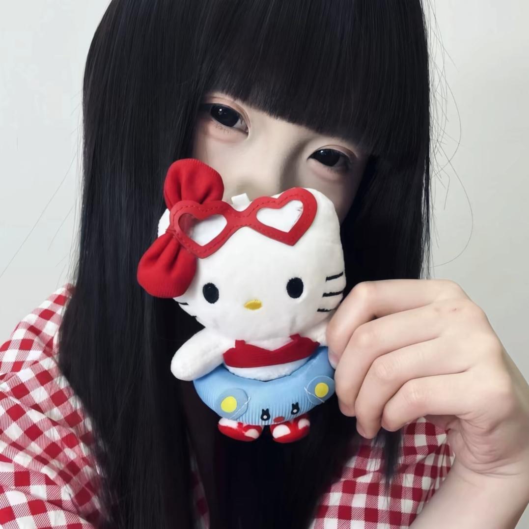 小U伤.