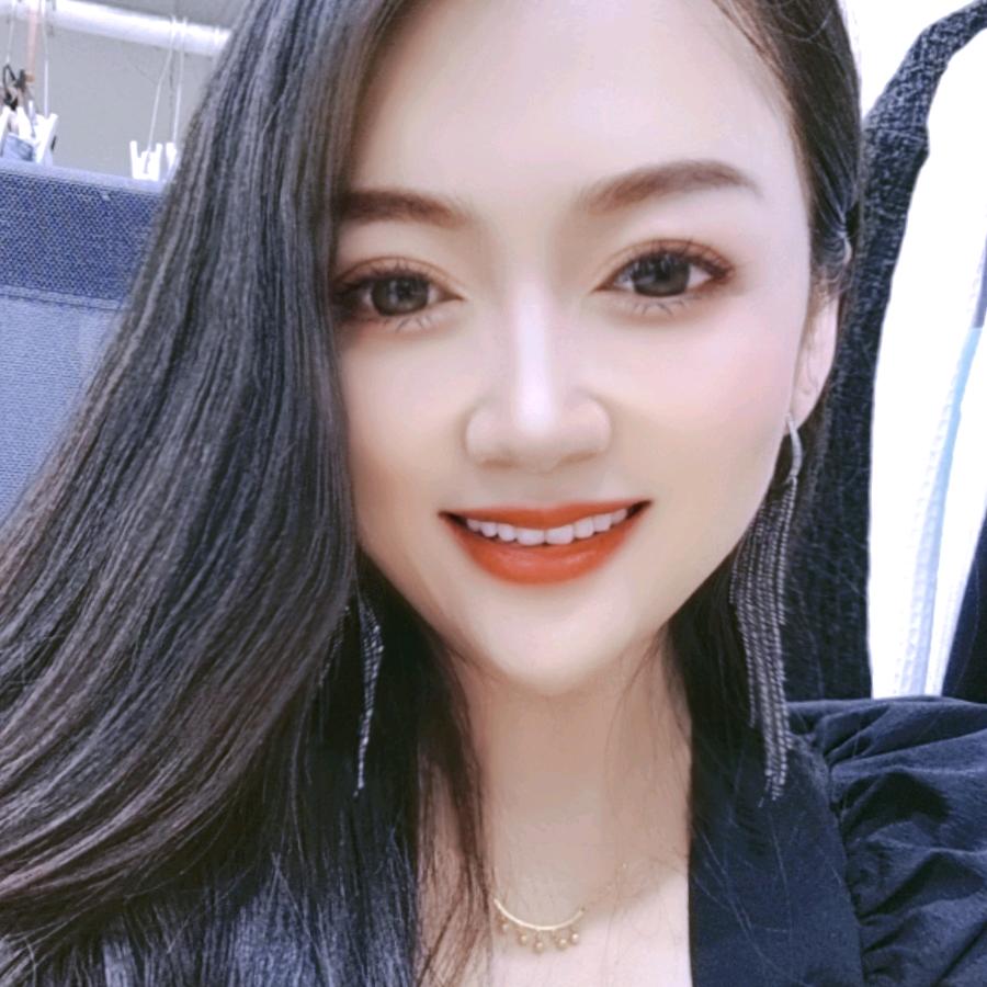 英子