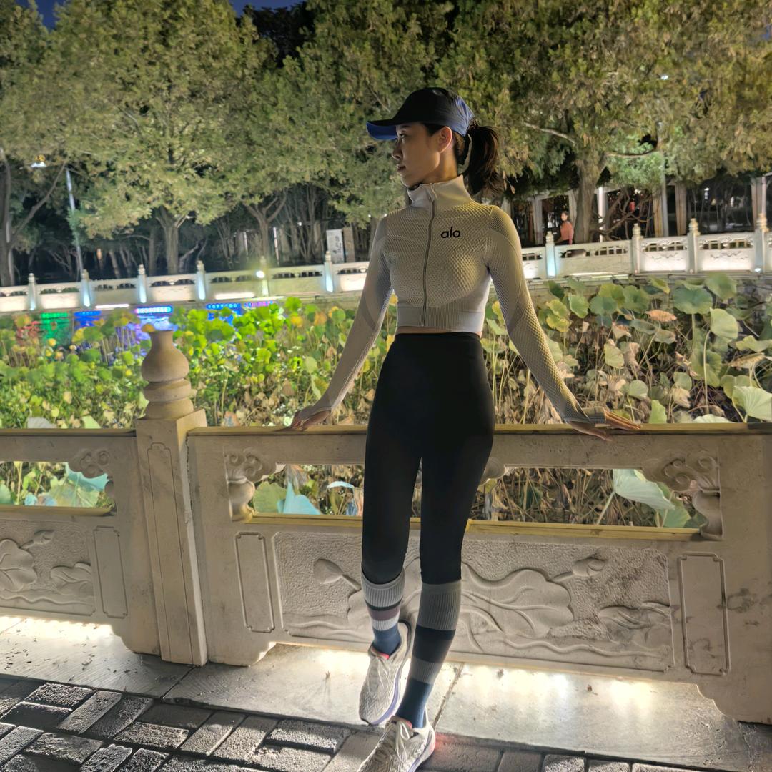 爱跑步的护士小姐姐