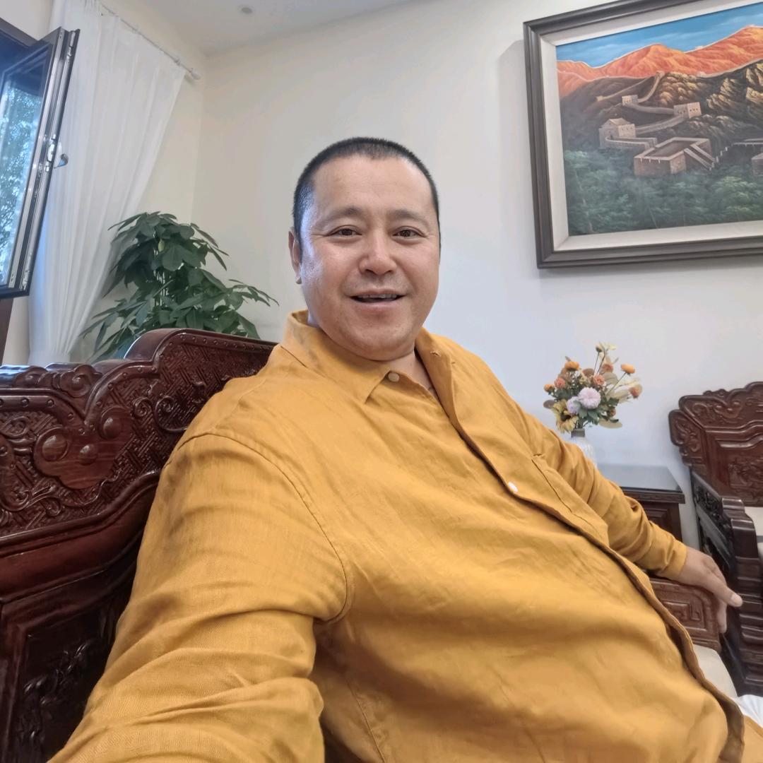 梓龙