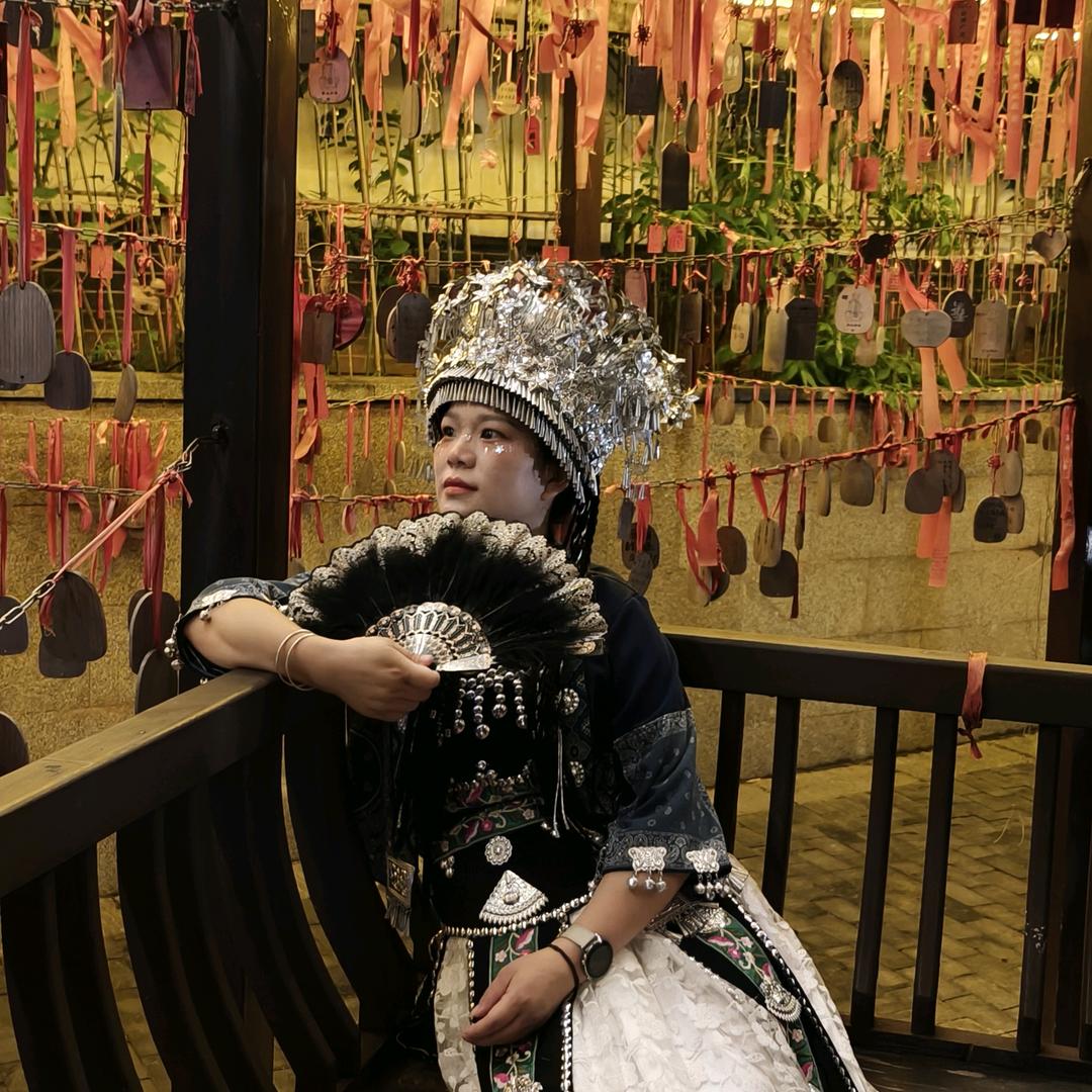 祁东中心市场对面波波通讯