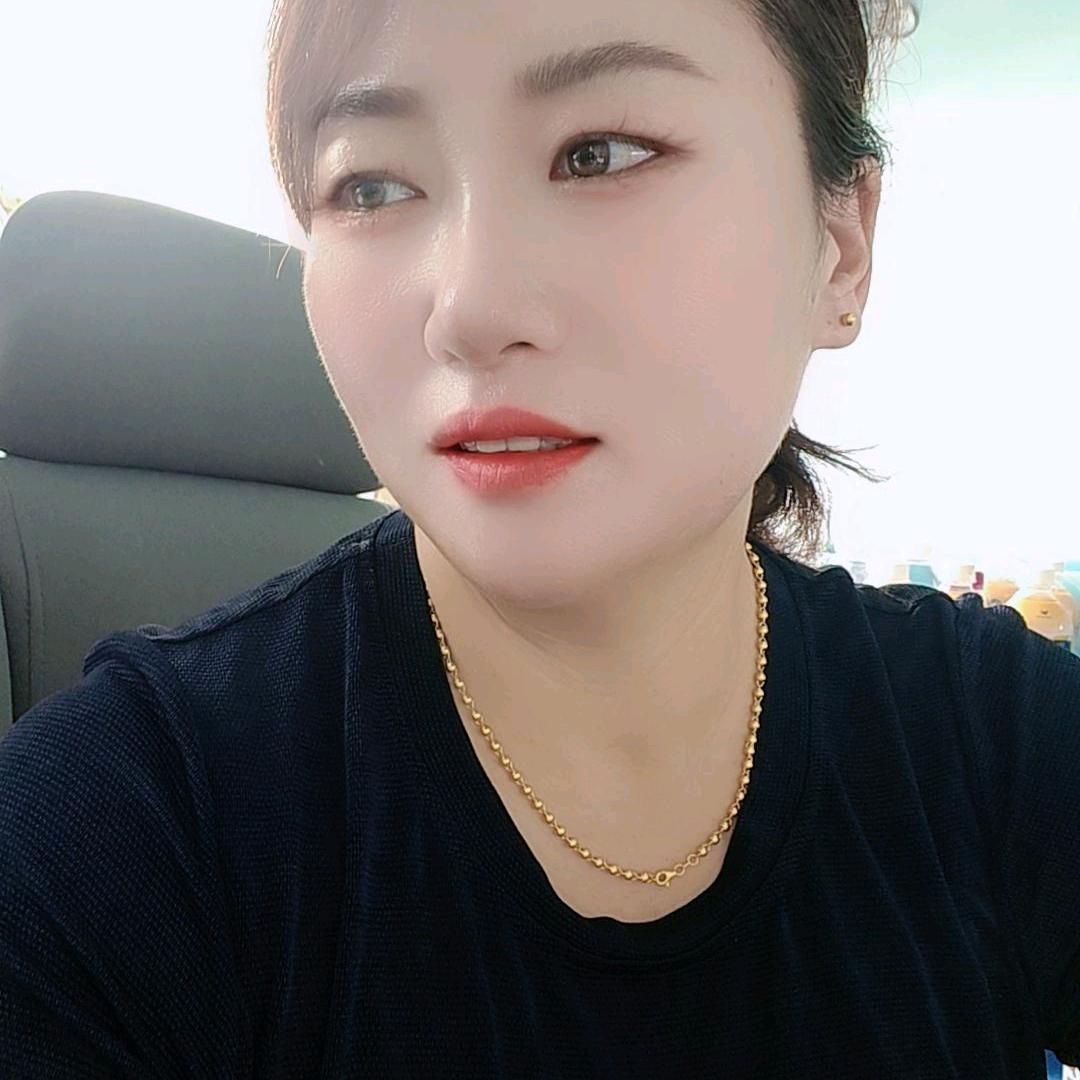 沈琼