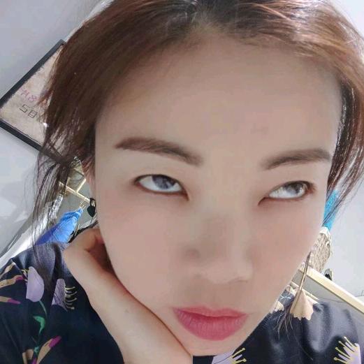 艾木女装店