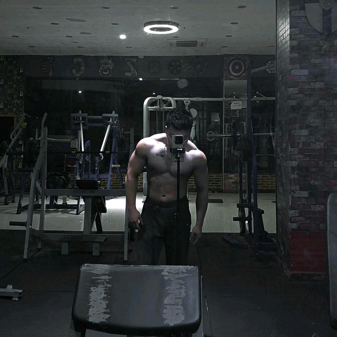 暴力美学💥（眼镜版）