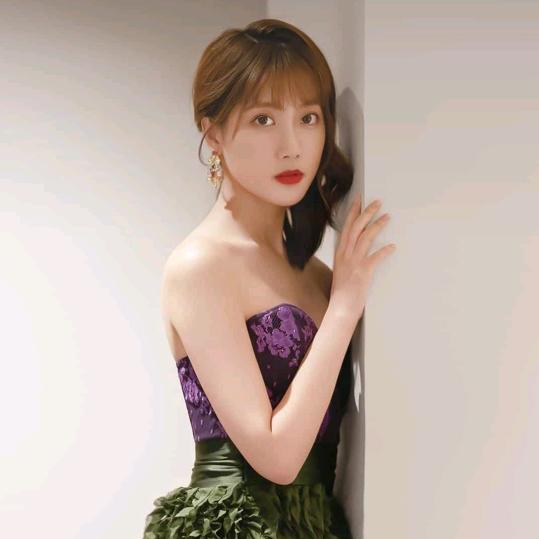 安彩云