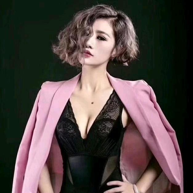 万人迷美睫小云