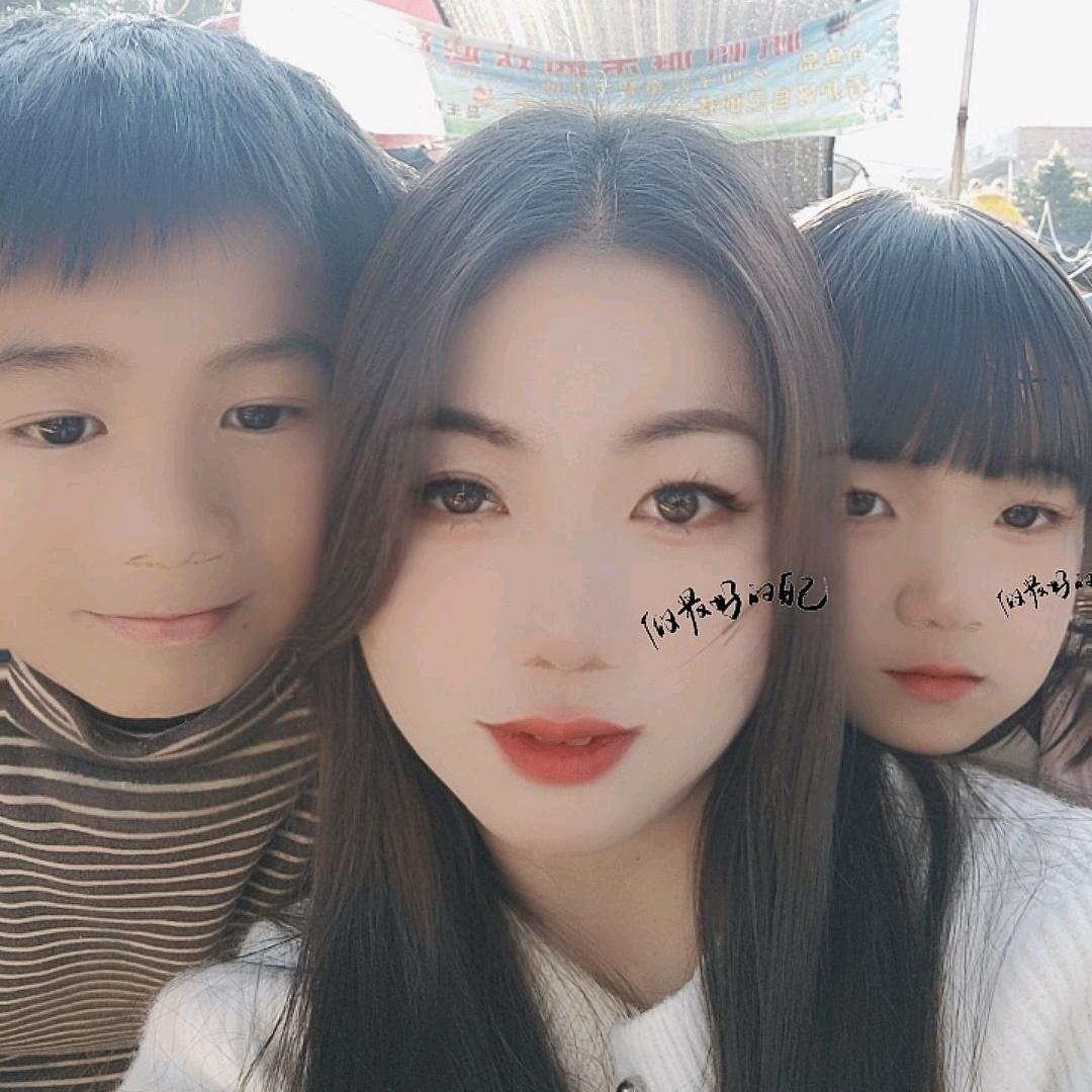 (ღ♡糖宝♡ღ)😂😂