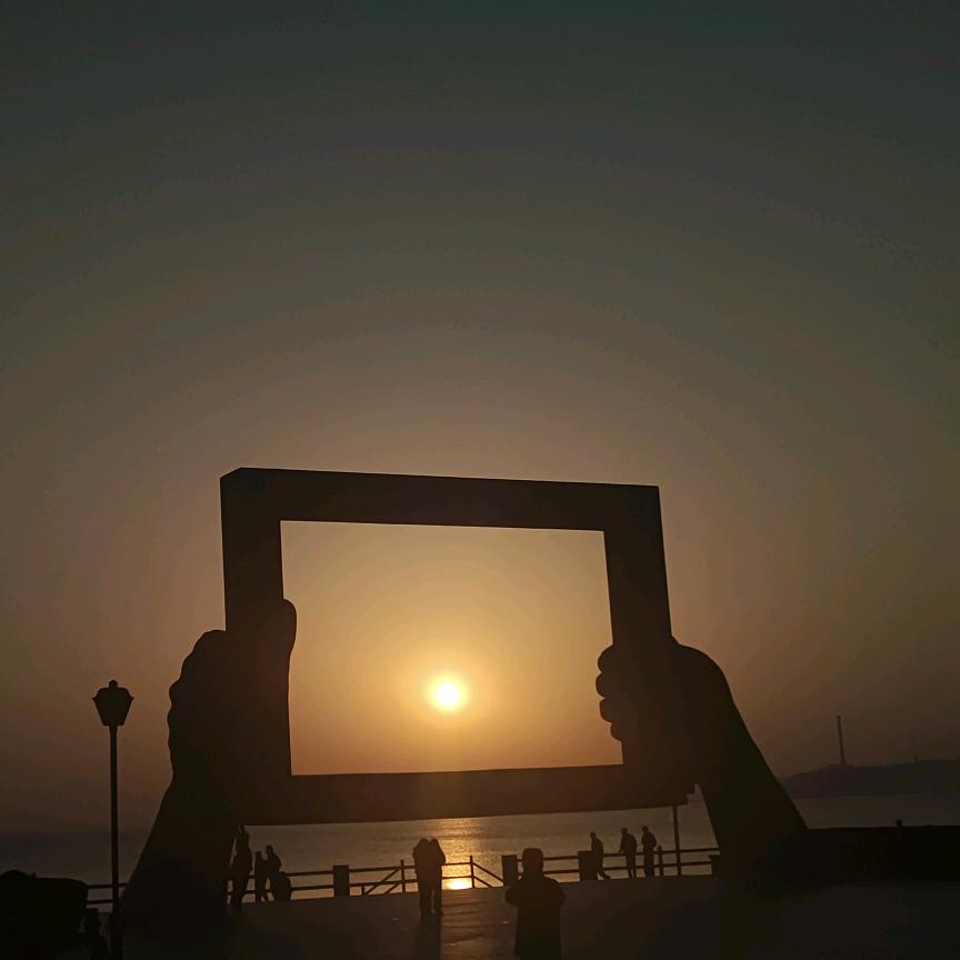 花有春风来 人无在少年