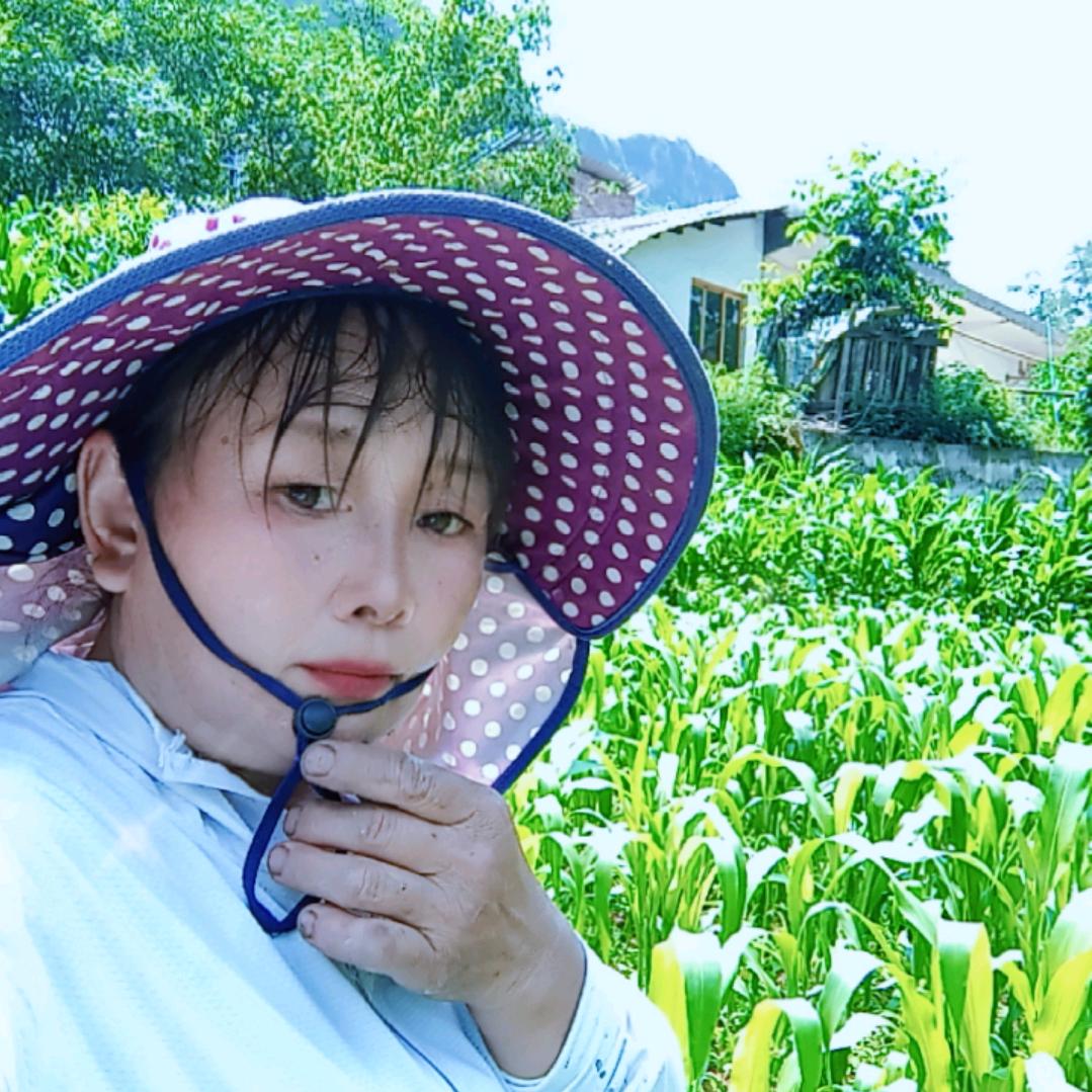 王𣇈林