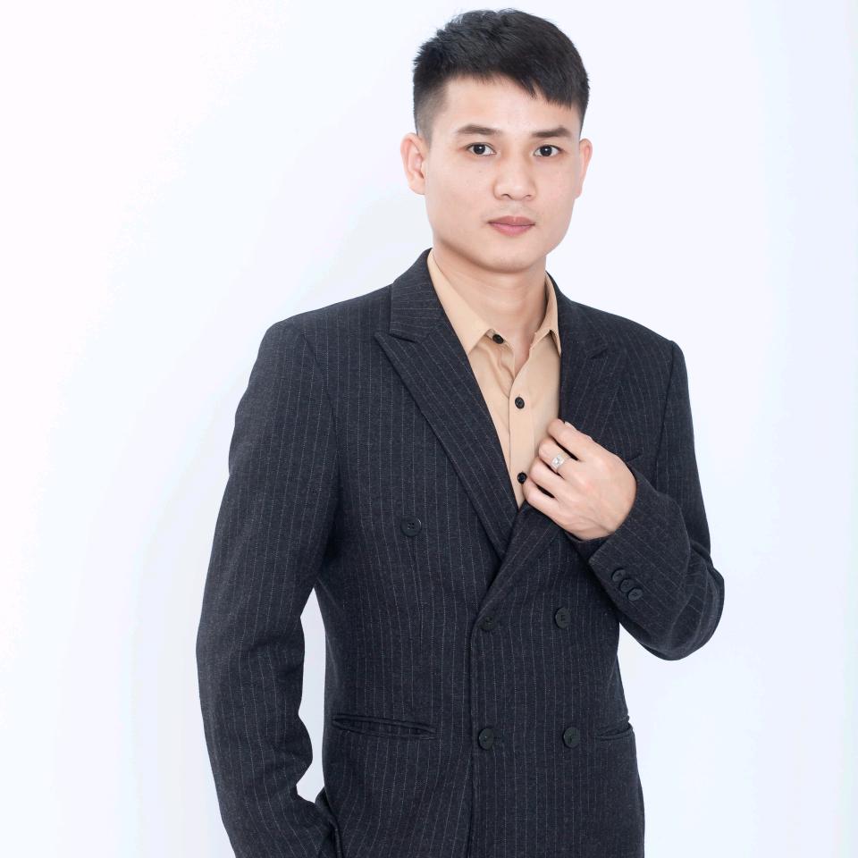综合金融👉磊哥