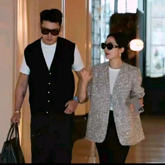 杨圣坤(爆款穿搭)