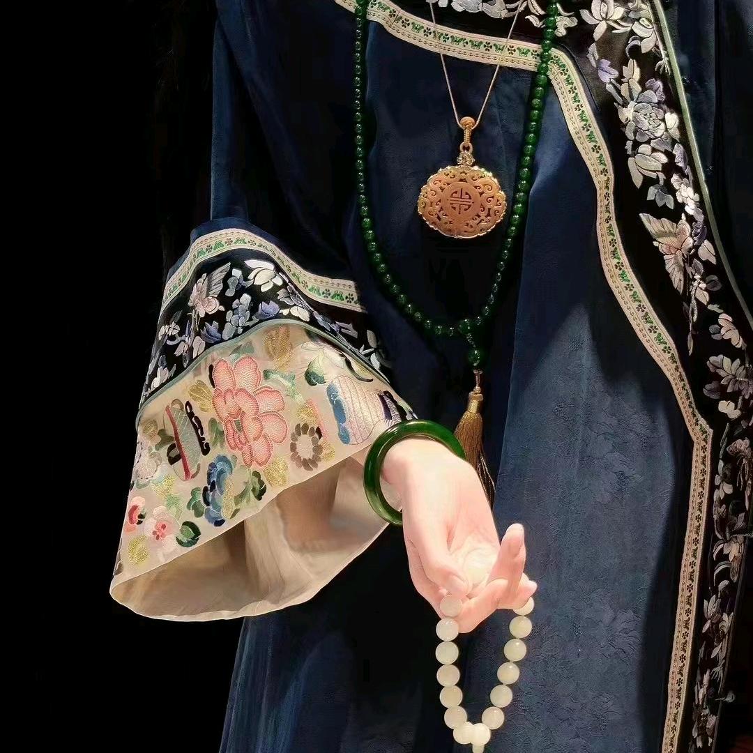 闪闪珠宝 （和田玉鉴定）