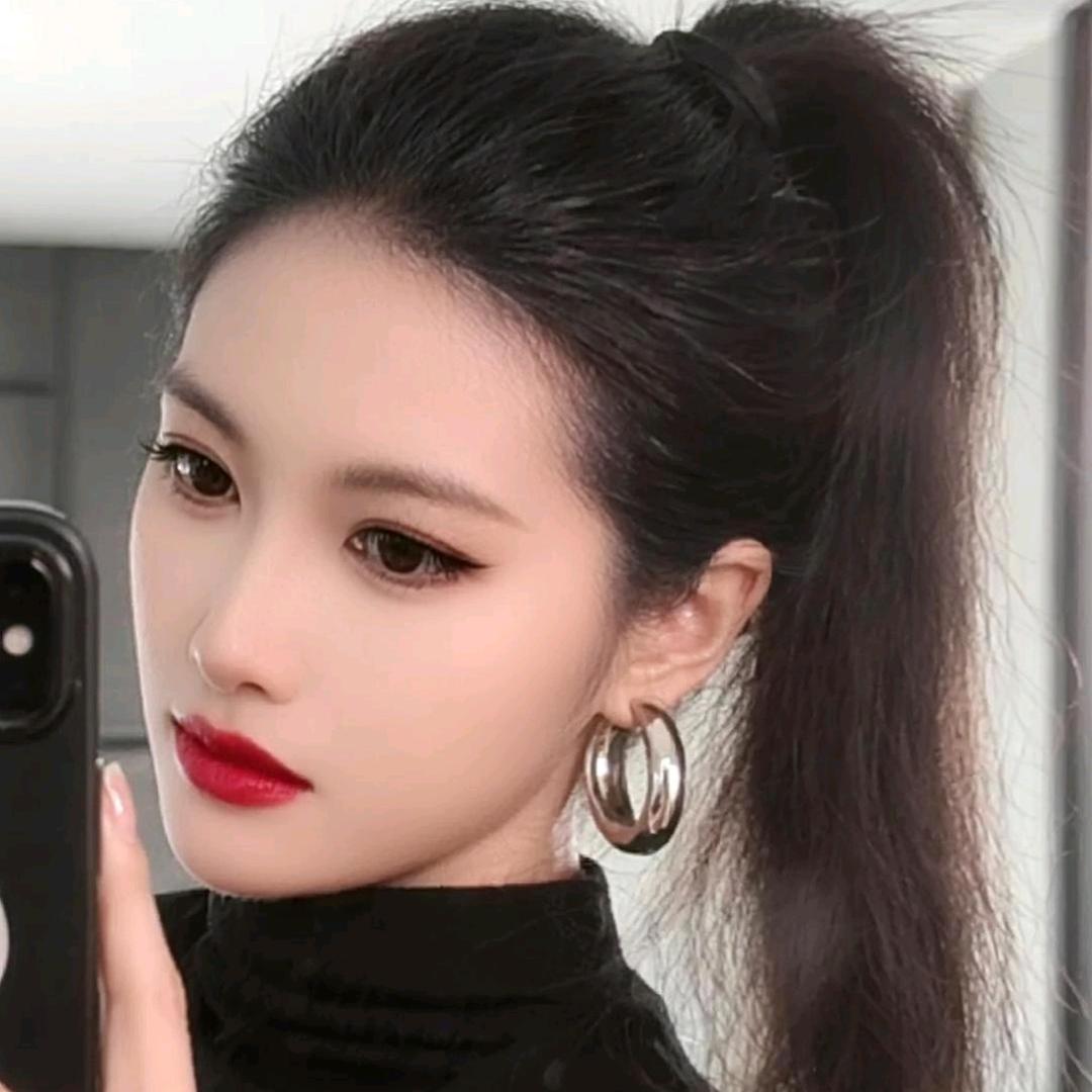 临沧虎牙妹
