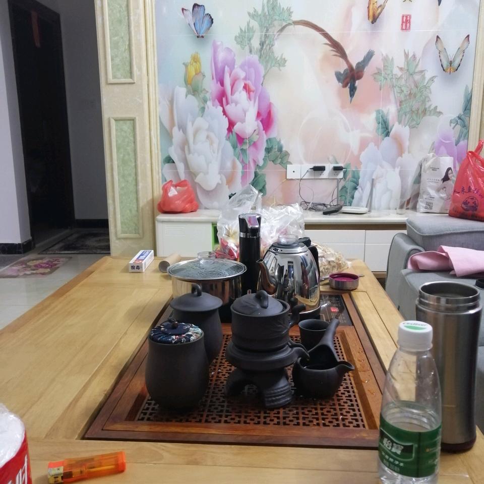 吴比幸福