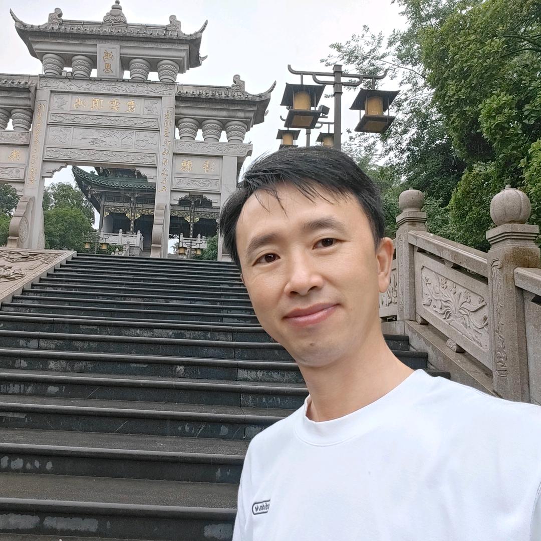 80后的黄同学