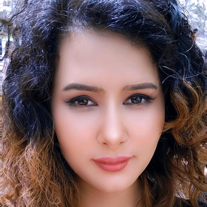 月上茶颜·鲜奶鲜果茶