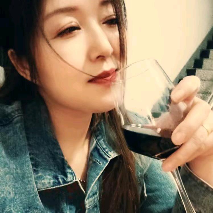 艳姐💅