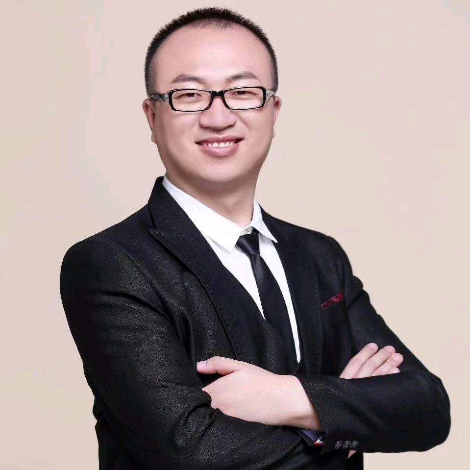 甲乳外科崔清昱