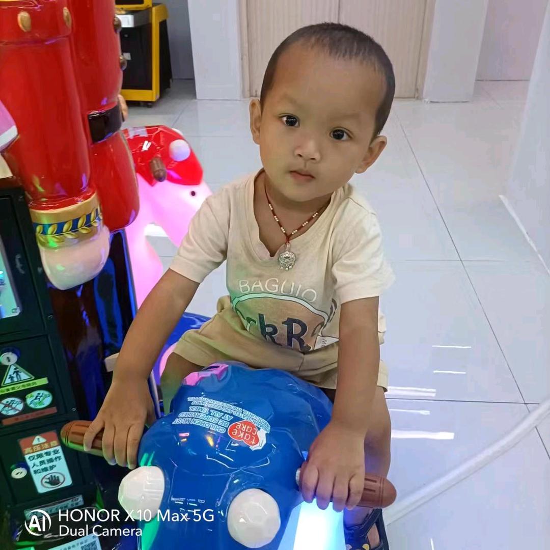 鑫丹灿