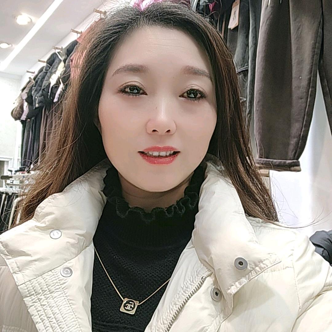 兰兰百货21:30