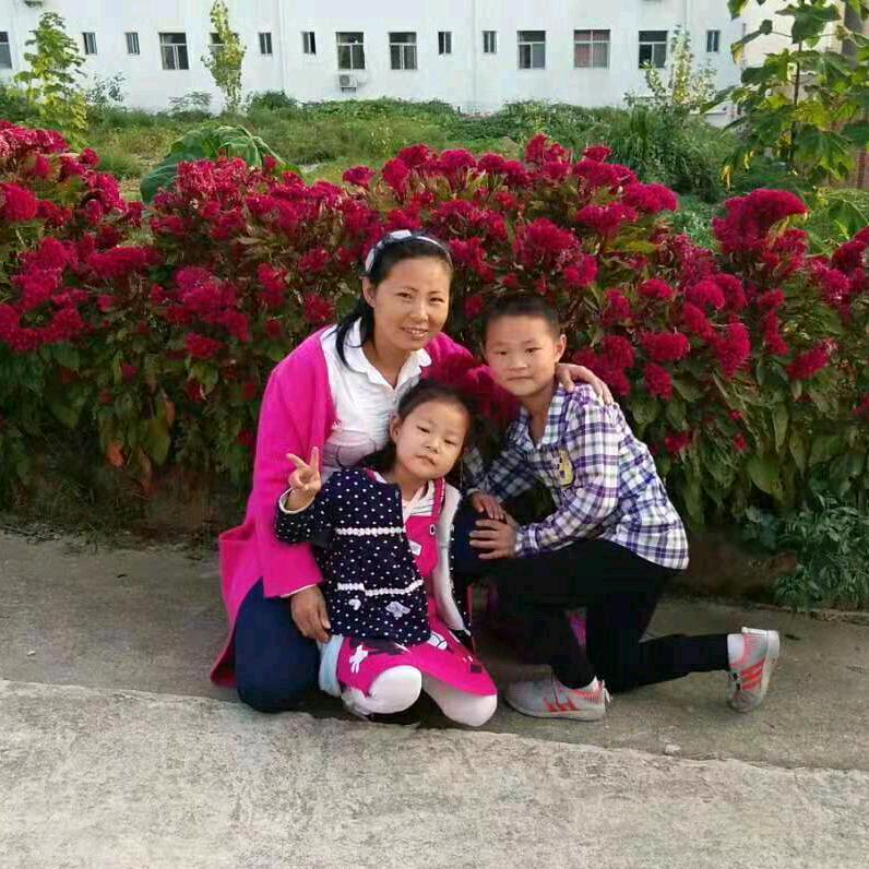 烟花再美只是瞬间