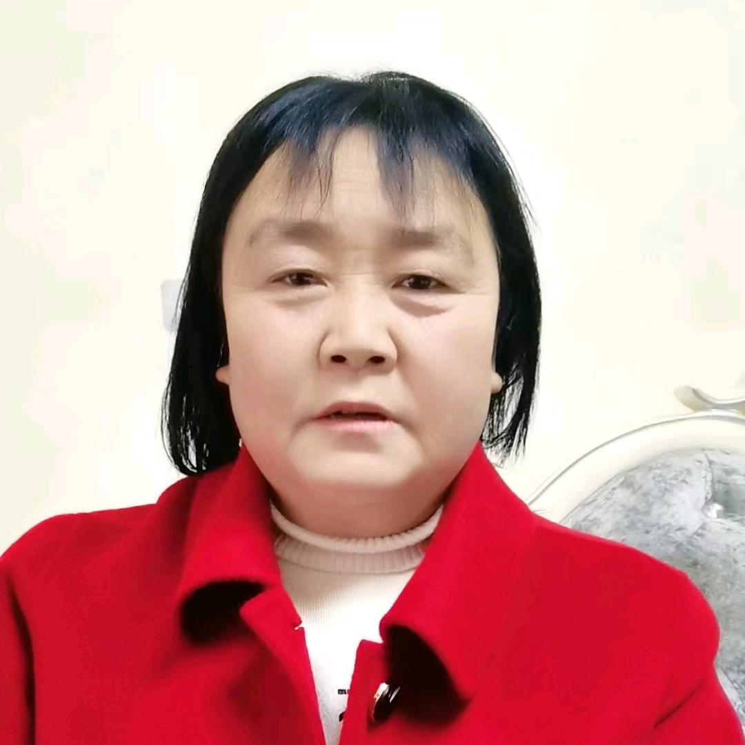 罗