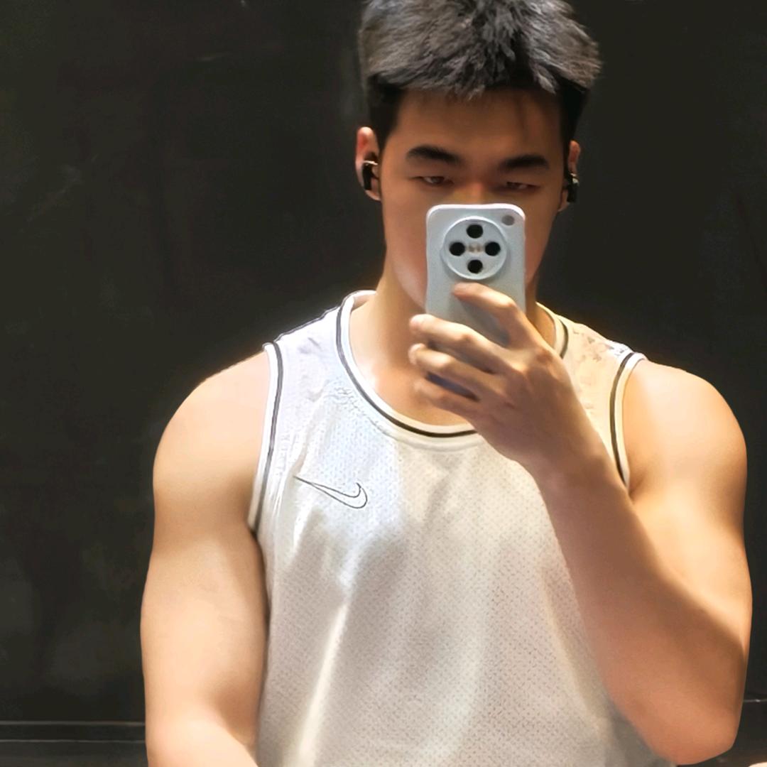 魔法少男王大炮