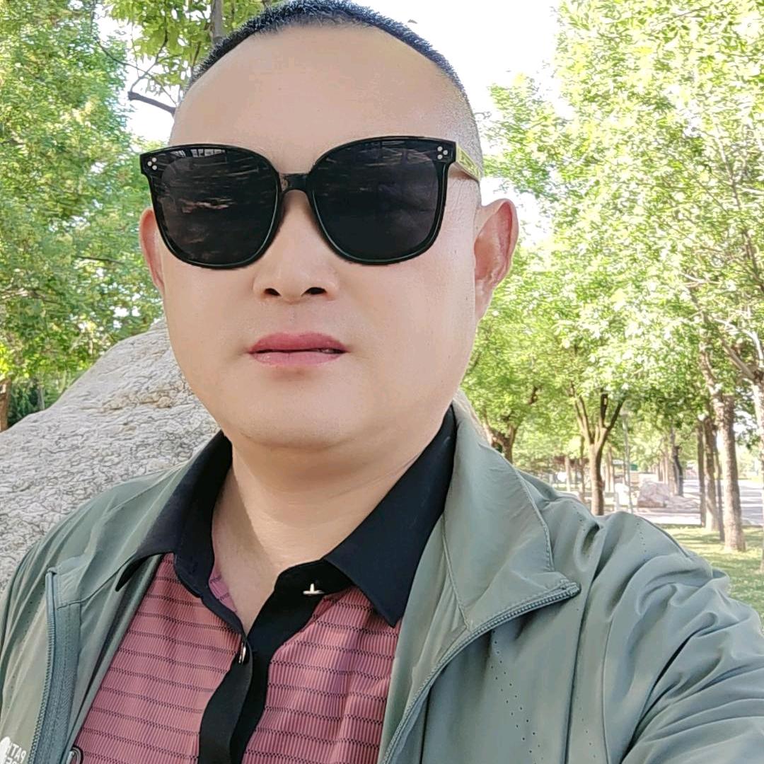 有专业贴砖的团队