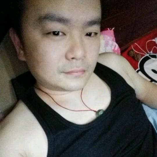 泱泱