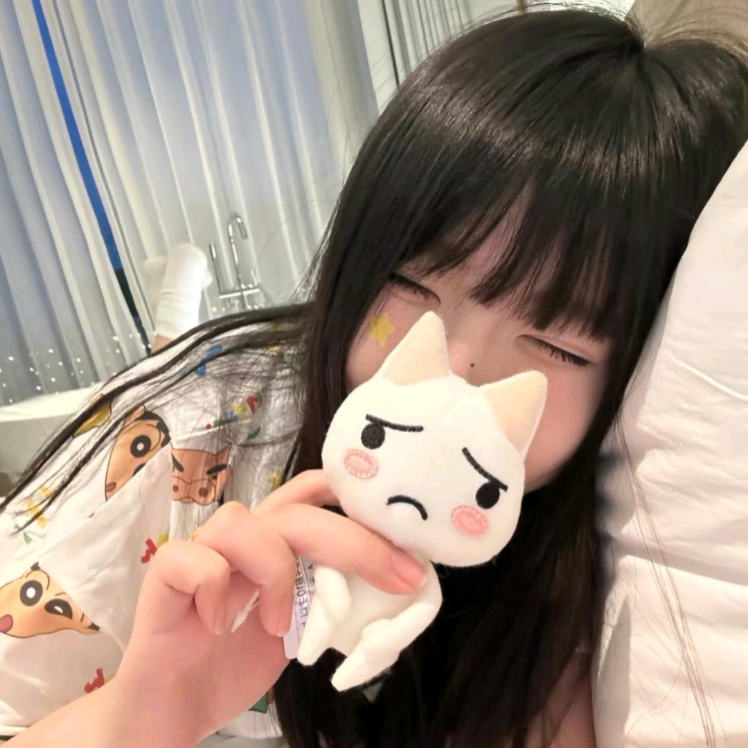 混过社会卖过萌