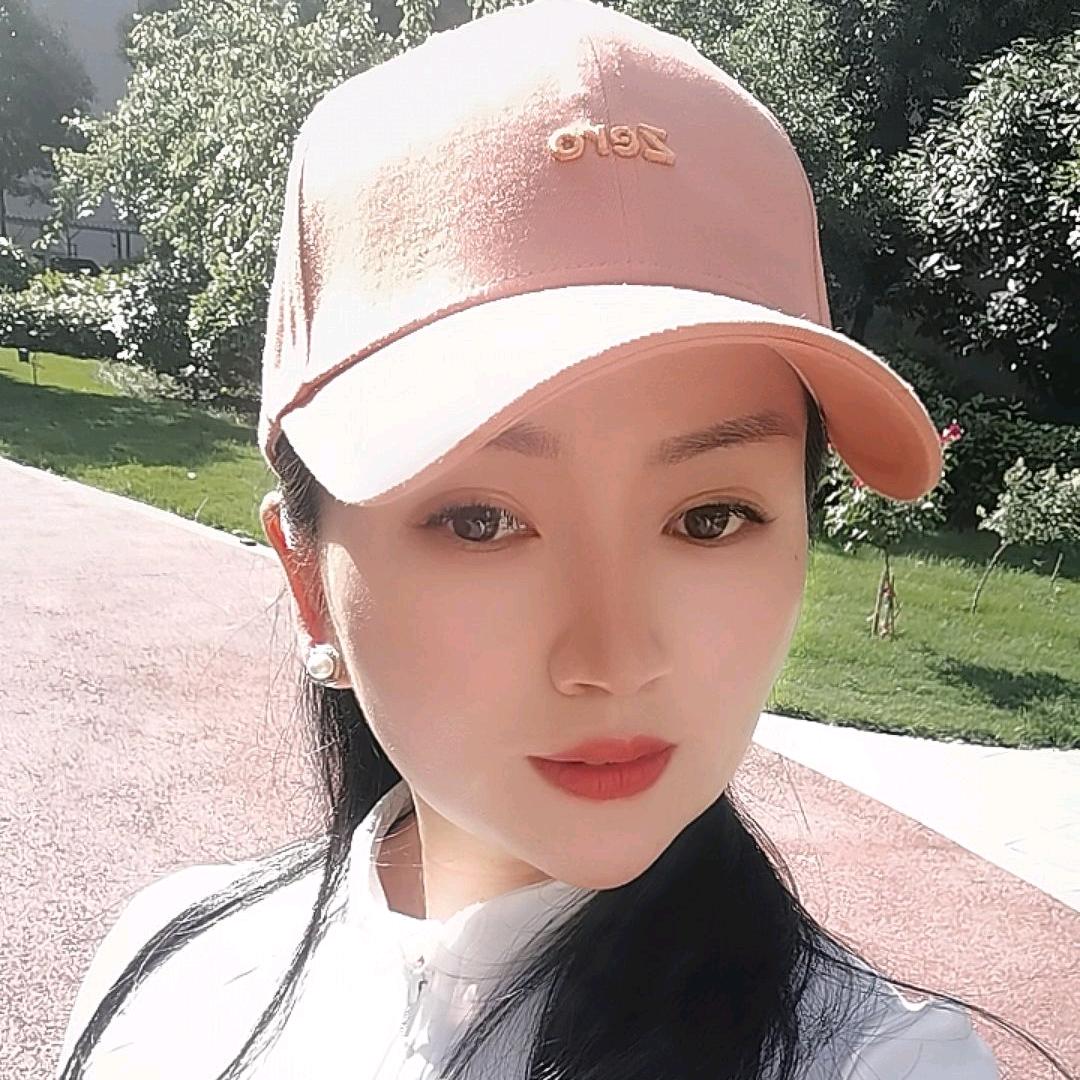 莲莲好运（粉宠粉创始人）