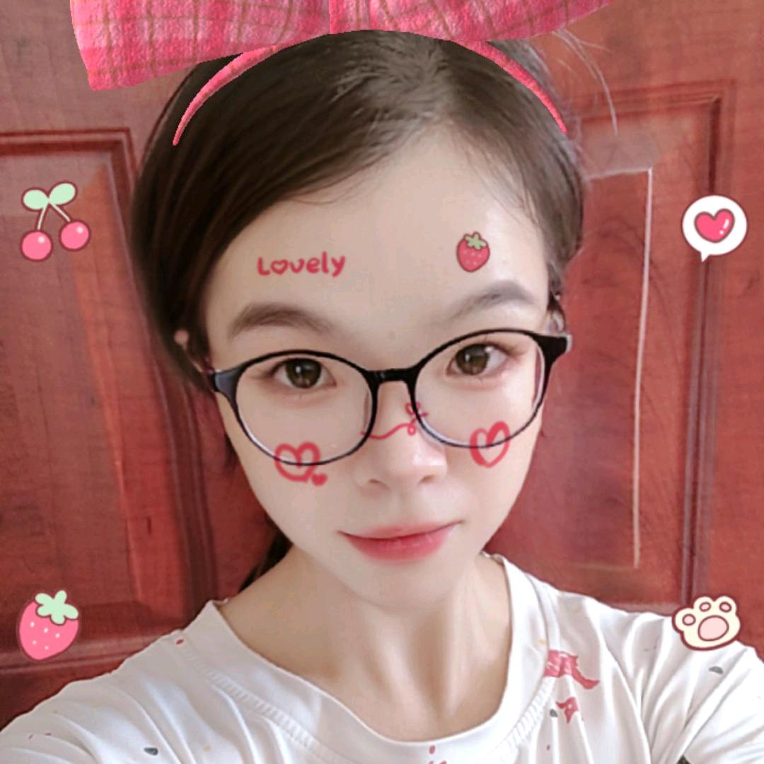 蟹黄小笼包