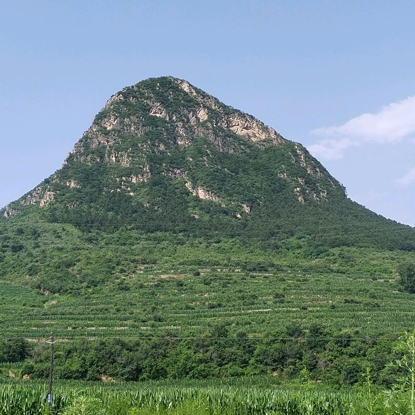 老家绿色西山