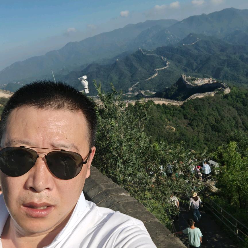 华浠服装有限公司