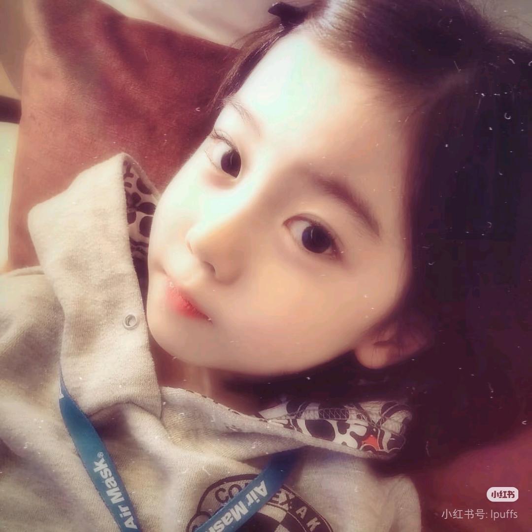 a.Claire小᳐猫᳐੭