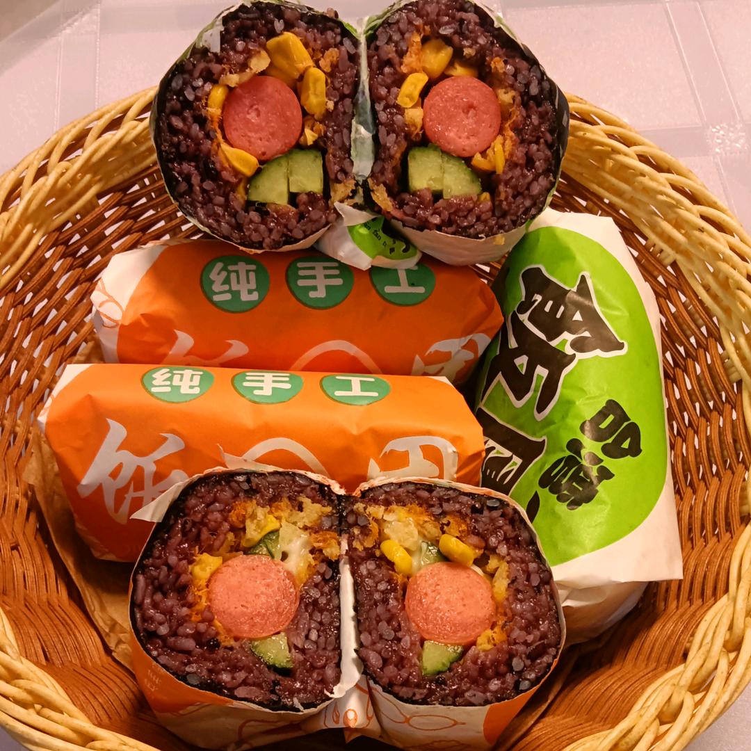 颜庄饭团😜鸡肉卷😛