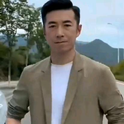 有哥