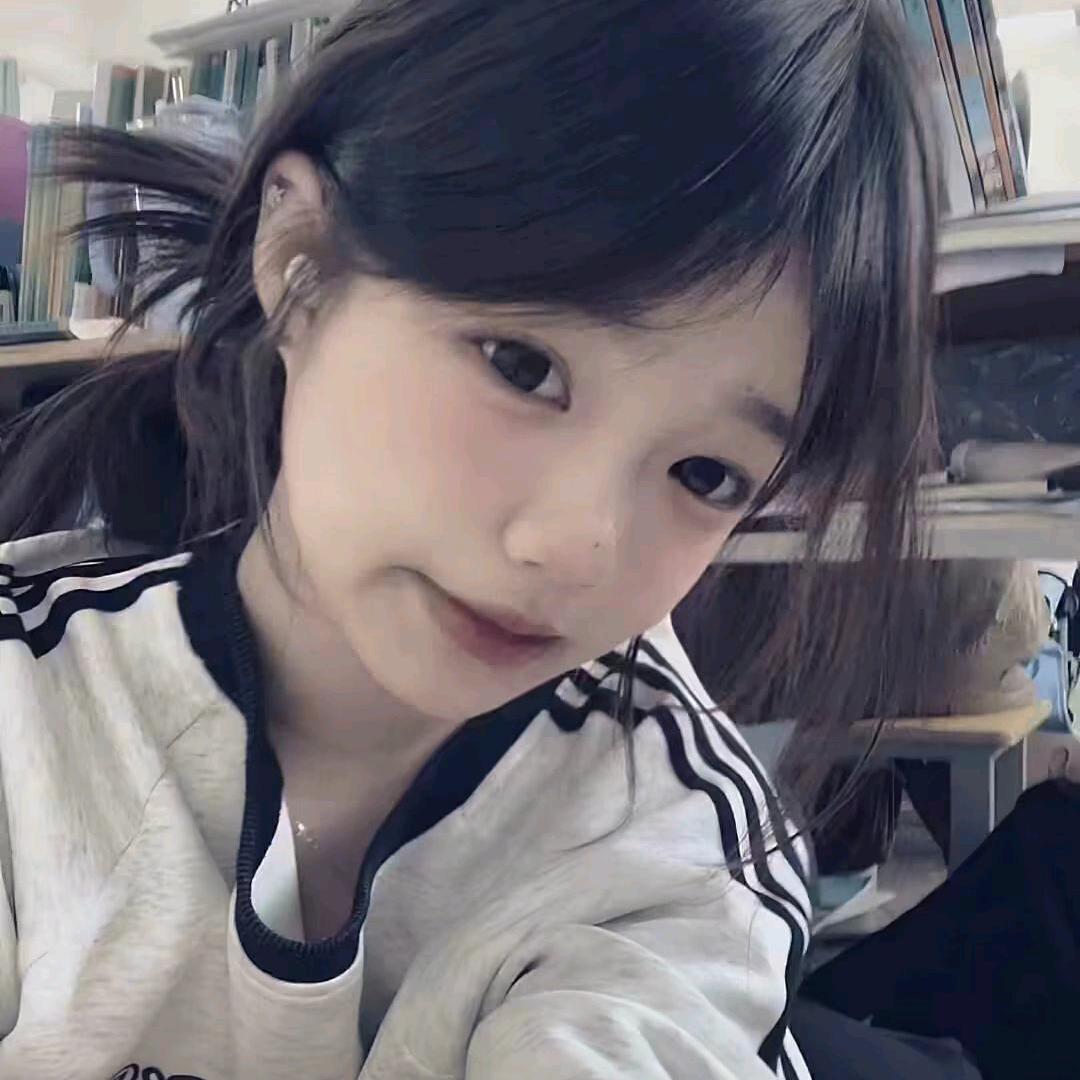 公.主.
