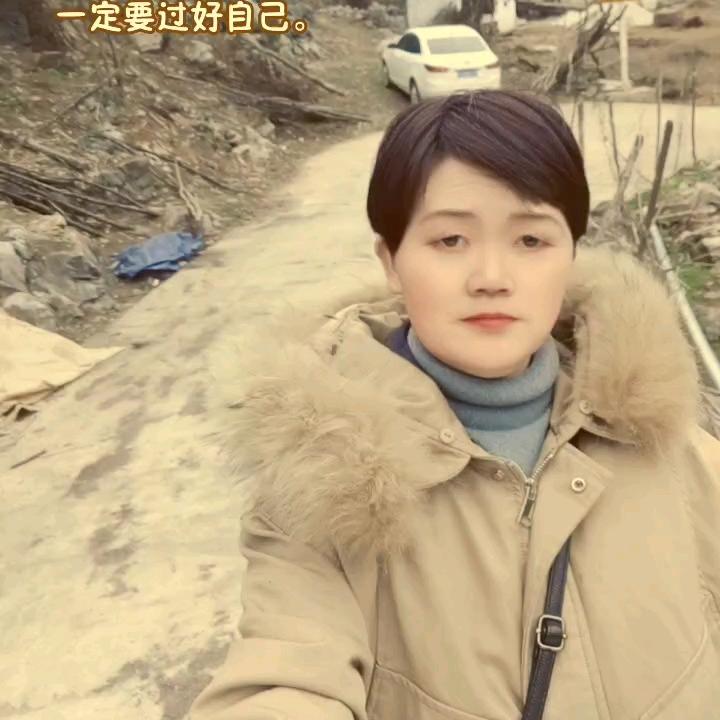 凹凸曼与小怪兽