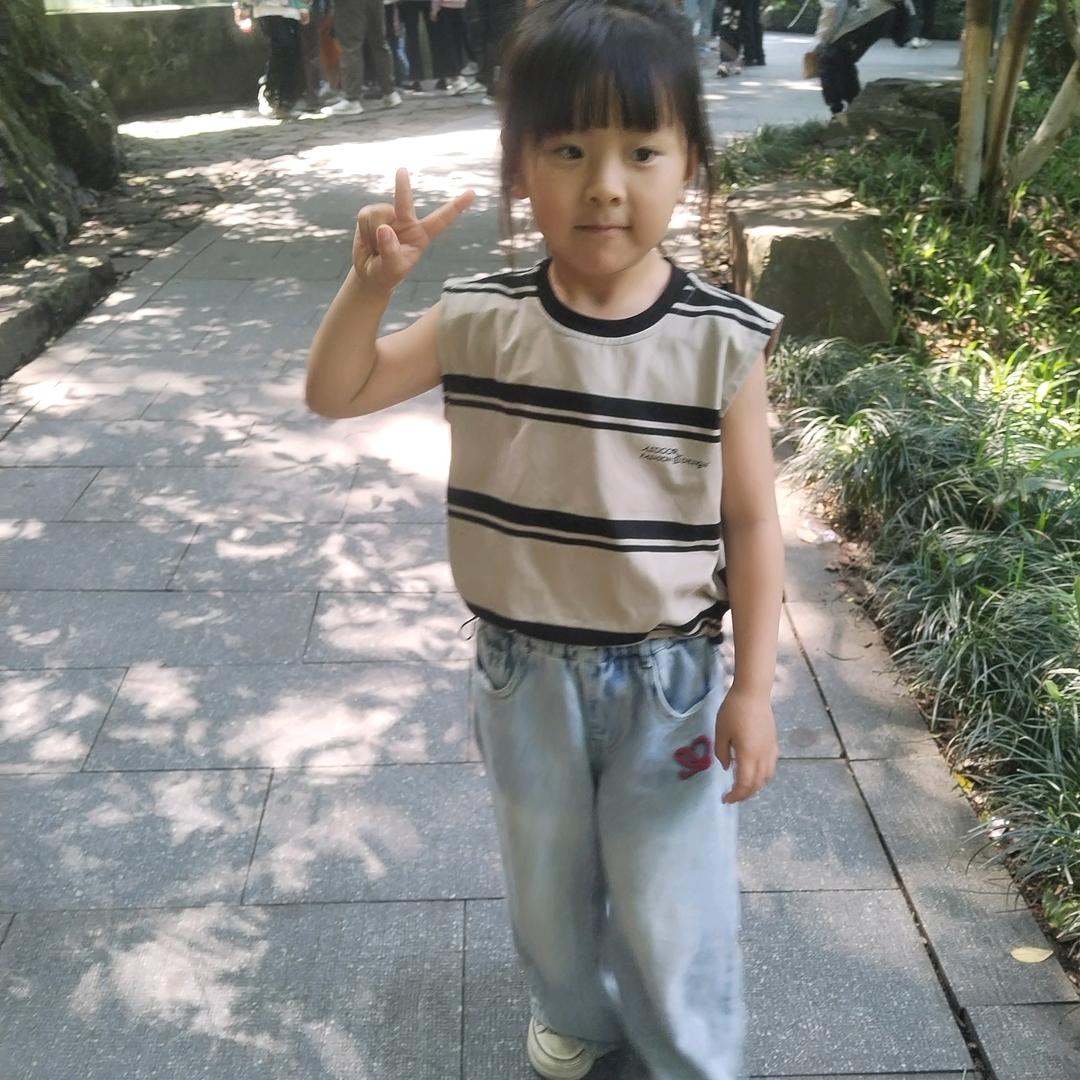 (>﹏<)琴琴(｡･ω･｡)ﾉ♡