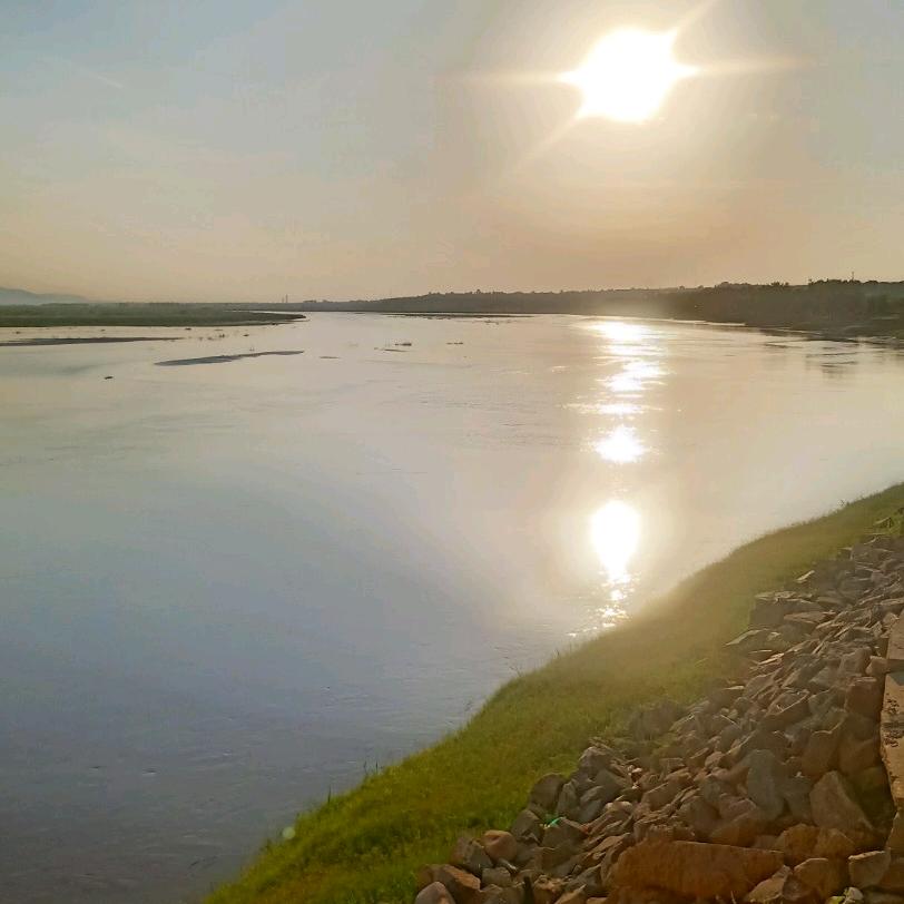 “景越”。❤️🌹🙏🏻