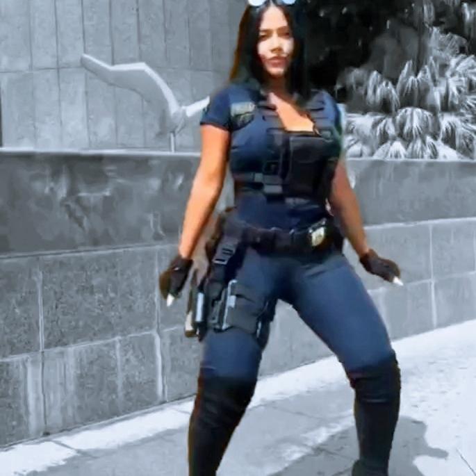 飓风战魂铭人。☺