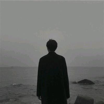 如履薄冰