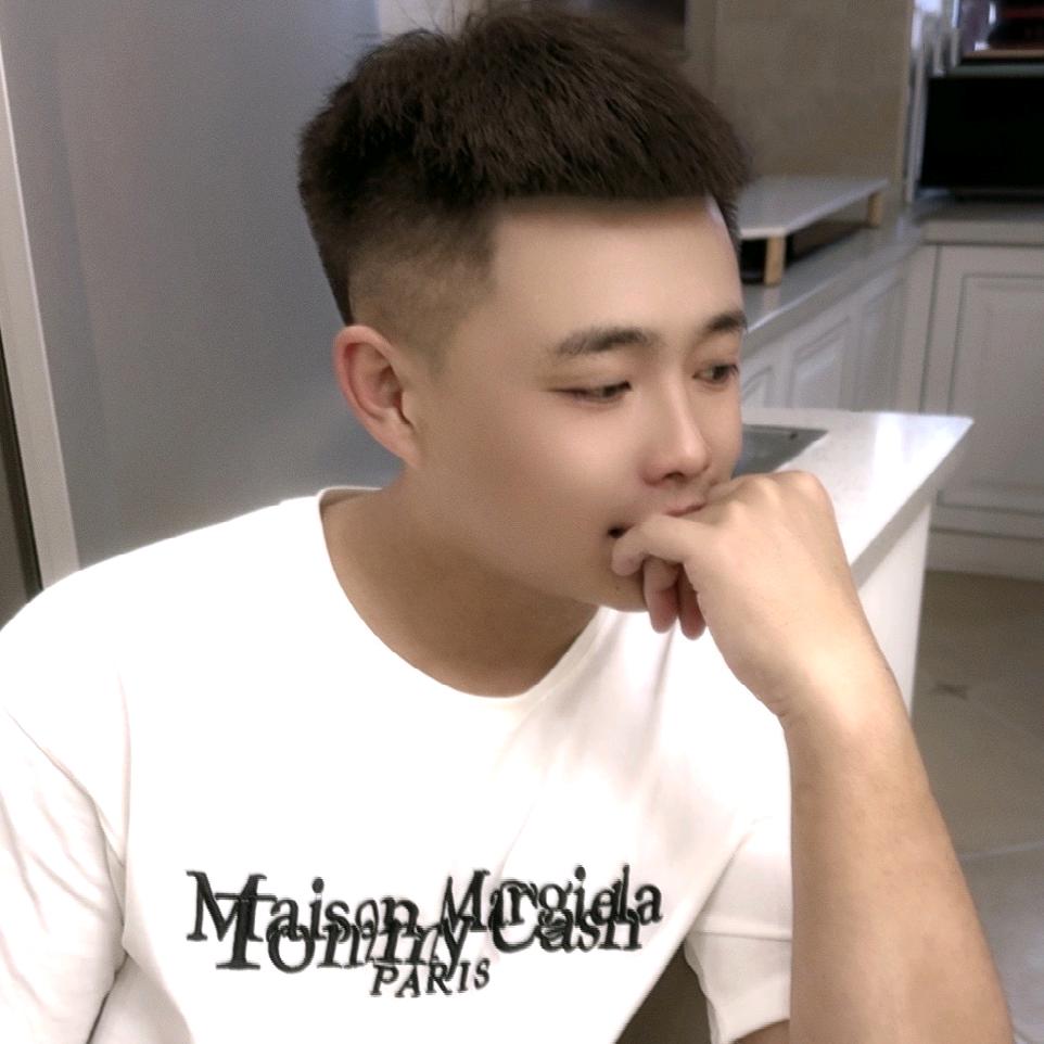 @Mr.万💫