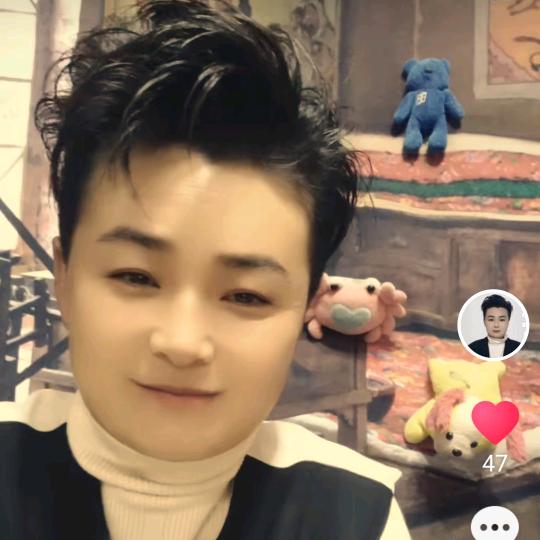 小老妹@（每天晚上7点-9点直播卖货）