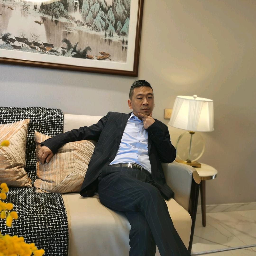 孟胜达二手车部飞哥