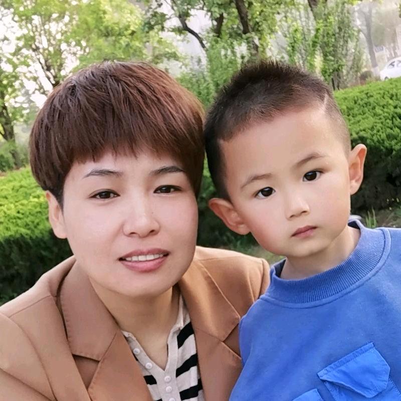 仔仔与盛姐