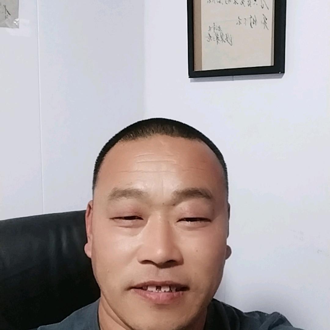河子炮，牙缝哥。