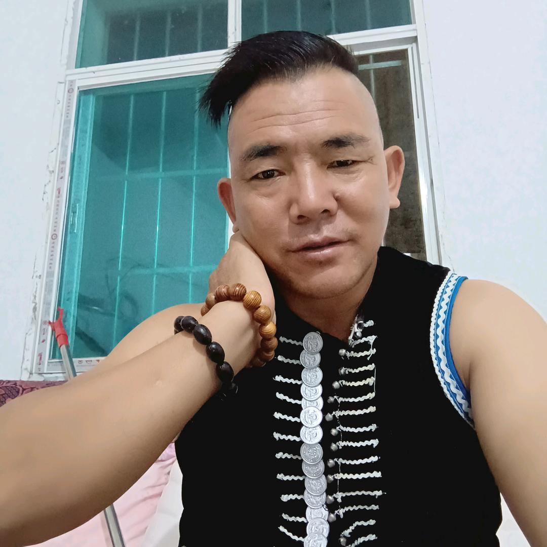 幸福的一家人